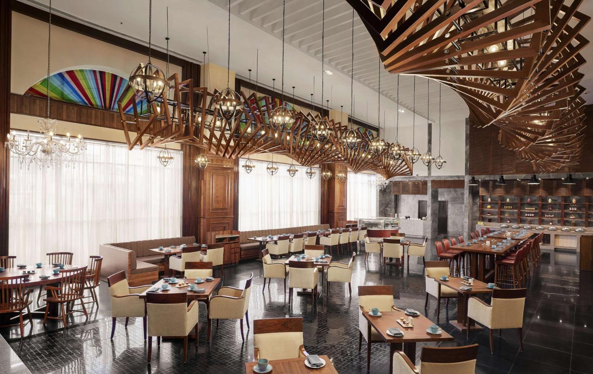 Hyatt Centric Janakpuri New Delhi Hotel Kültér fotó The interior of the restaurant